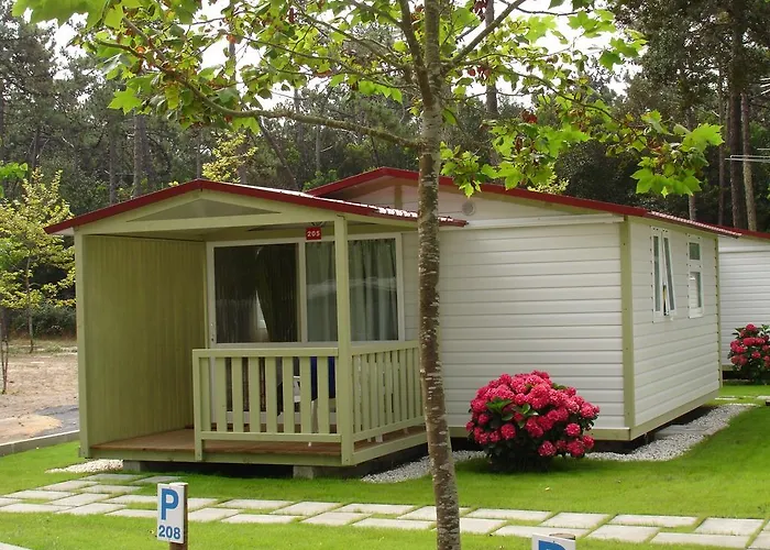 Parque De Campismo Orbitur Mira *